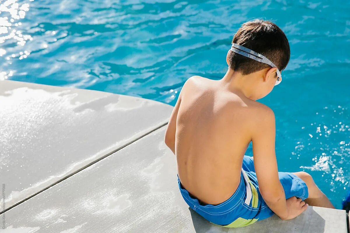 Boys got to go. Сидушка swimmer. Kid Swim Winter clothes. Swimming Pool for children. Boys Wear these in the swimming Pool:.