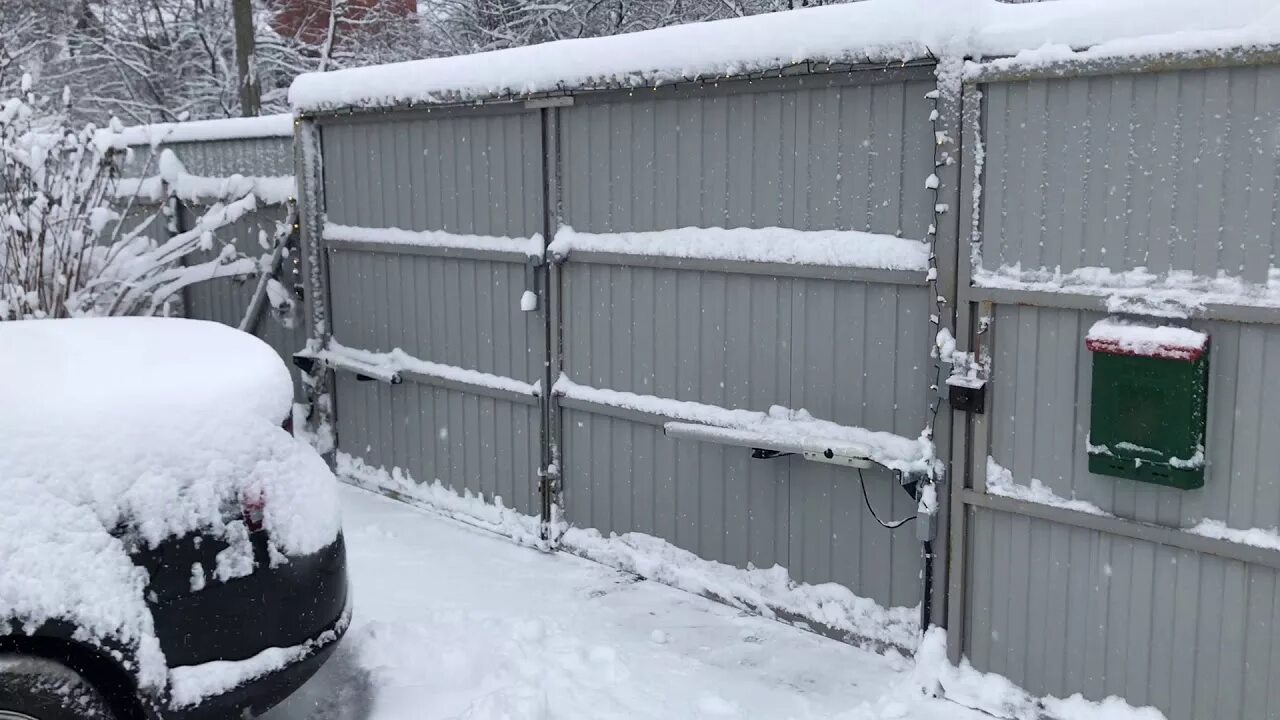 откатные ворота с решеткой сверху. распашные ворота зимой. распашные ворота зимой. распашные ворота doorhan. ворота распашные складчатые рсв 3,6х3,6.