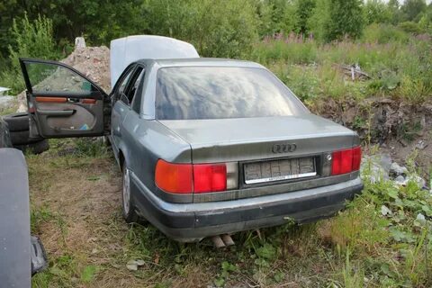 Запчасти на ауди 100