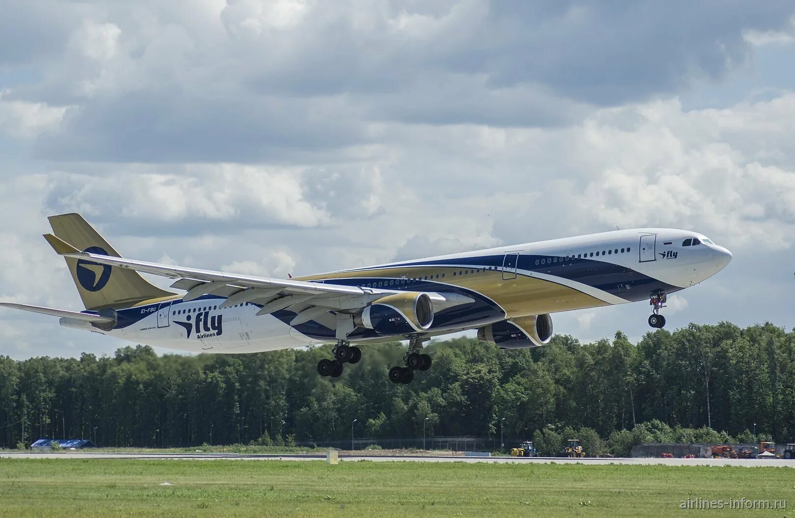 Ai fly. I fly a330. ifly airlines самолеты. самолёт а330 ай флай. самолет ай флай аэробус 330.