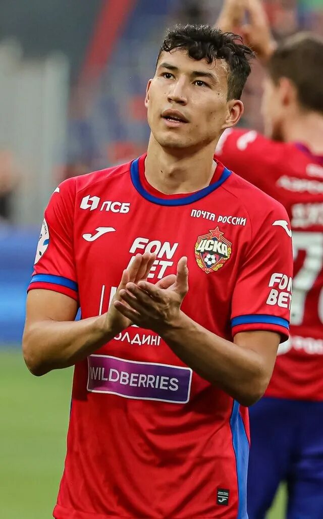 Бахтиер батыржанулы зайнутдинов. Бахтияр зайнутдинов футболист. Зайнутдинов футболист цска. Бахтияр зайнутдинов цска. Бахтиер батыржанулы зайнутдинов.