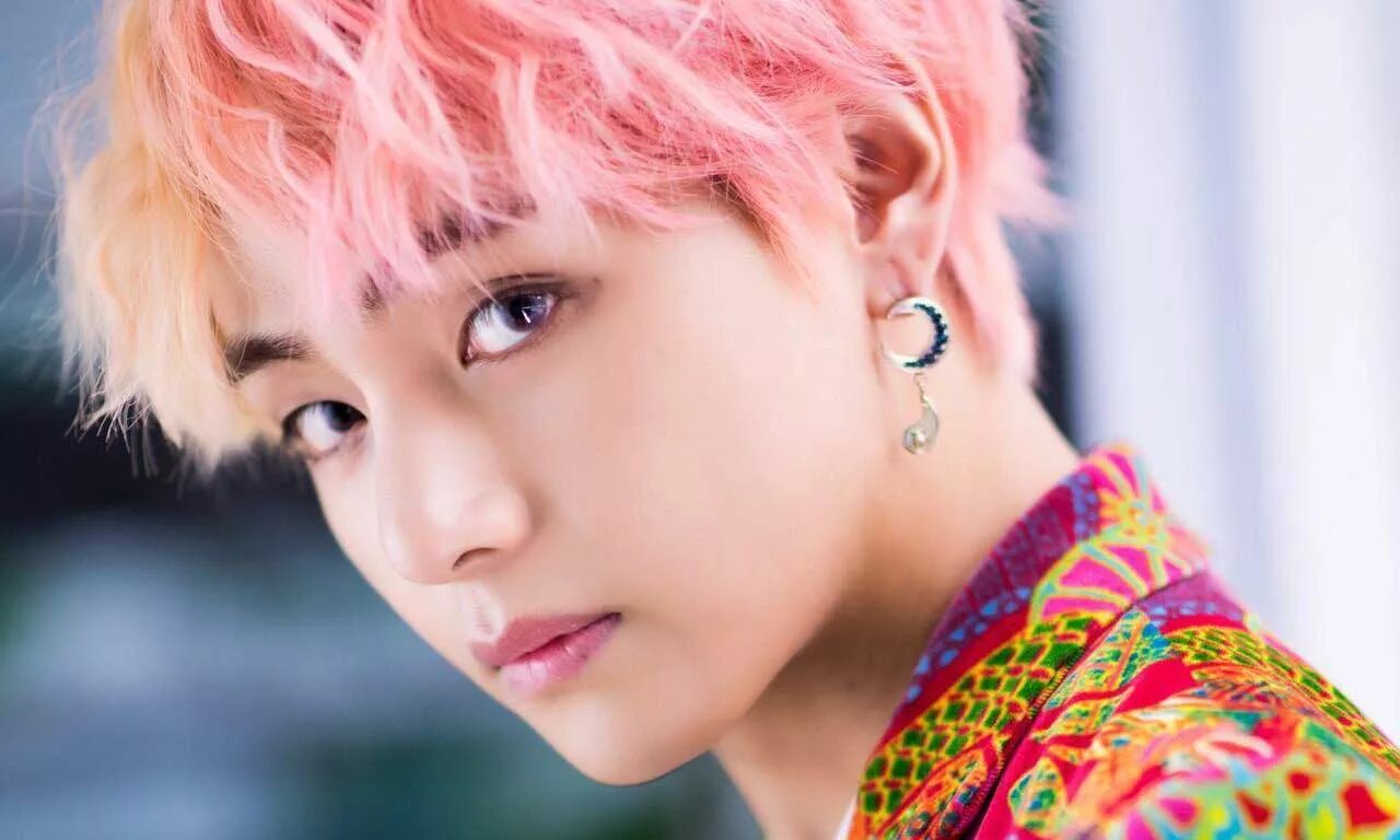 Тэхен БТС 2021. BTS V. Самые красивые айдолы 2024