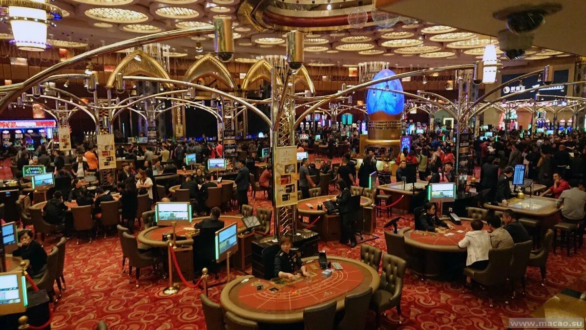 Https makao club. Гонконг Макао казино. Казино Naga Макао. Казино Макао гру в Одессе. Макао казино самое большое казино в мире.