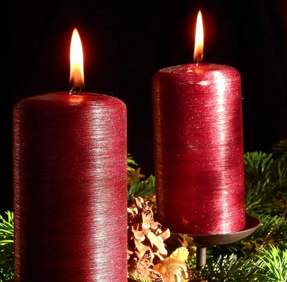 Свечи декоративные. Новогодняя свеча. Красивые свечки. Красная свеча. Что означает красная свеча