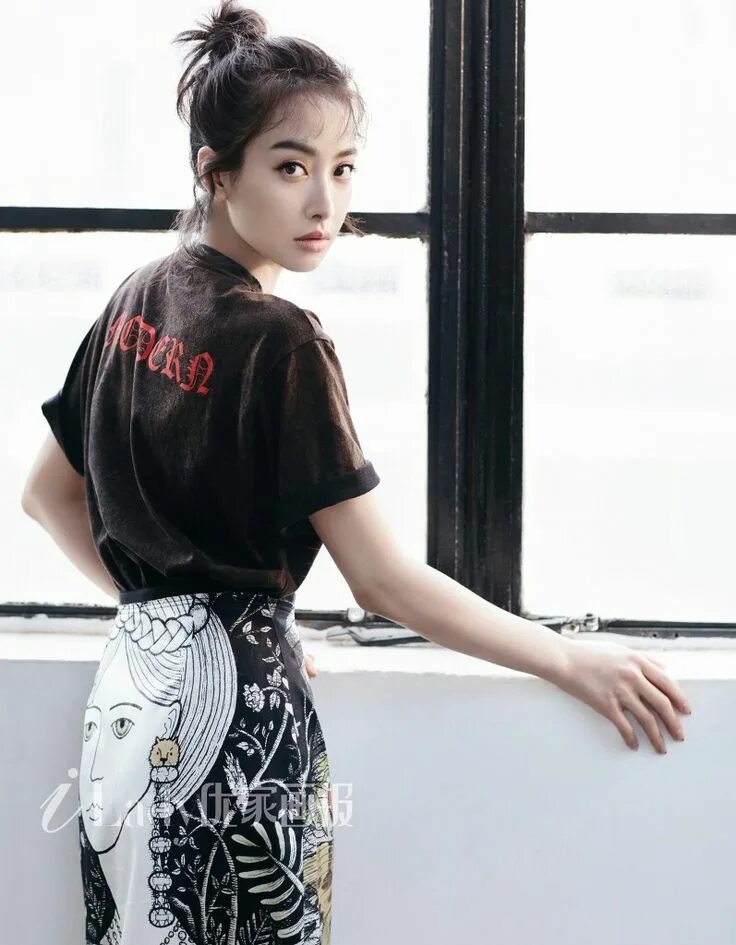 Issue f. Victoria Song.