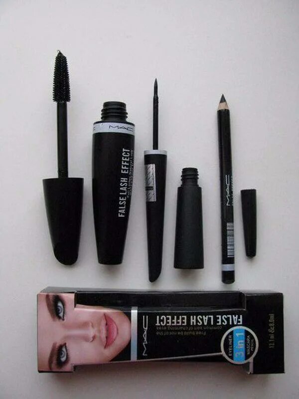 Подводка тушью. Тушь kylie mascara. Тушь и подводка. Mac тушь 24 hour waterproof. False lash effect eyebrow pencil mac подводка для глаз.