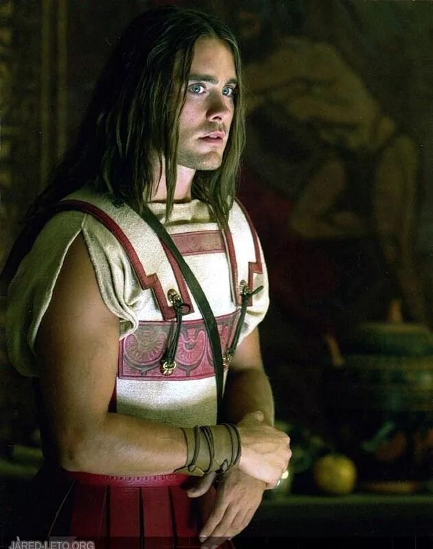 Jared leto plays hephaistion alexander the. Джаред лето гефестион. alexander 2004 jared leto.