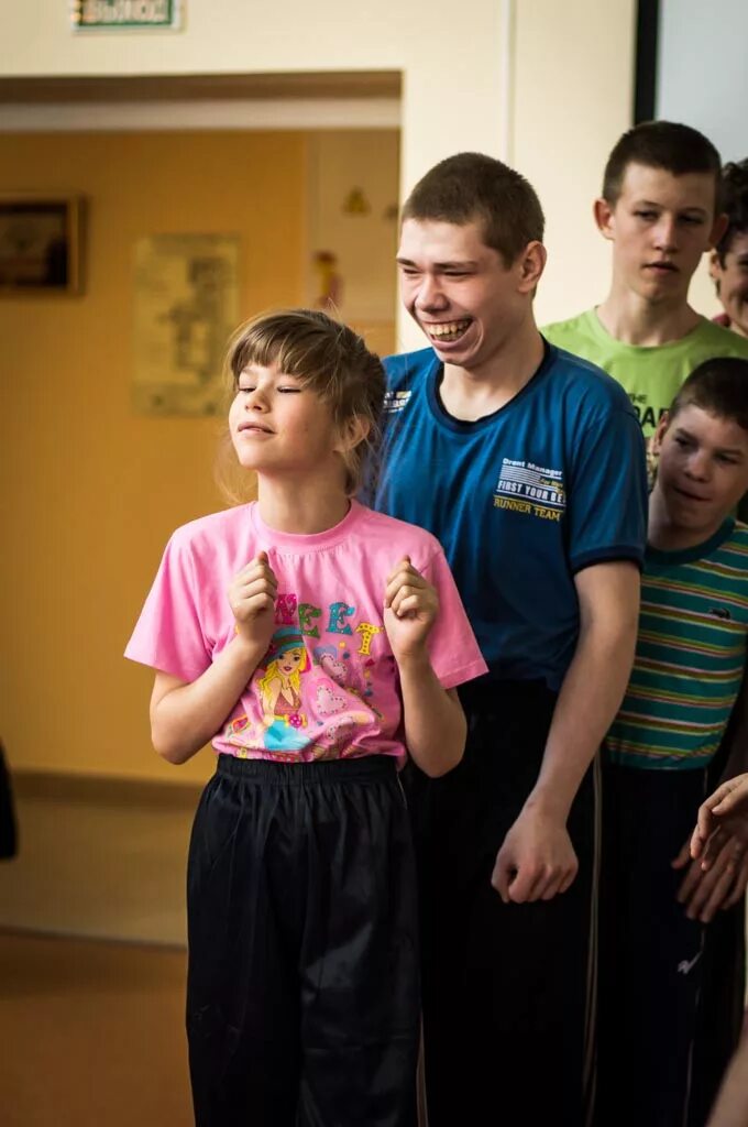 Интернат родник. Детский дом интернат Родник. Максимовский детский дом Родник Ульяновская область. Максимовский детский дом Ульяновск. Максимовский детский дом интернат.