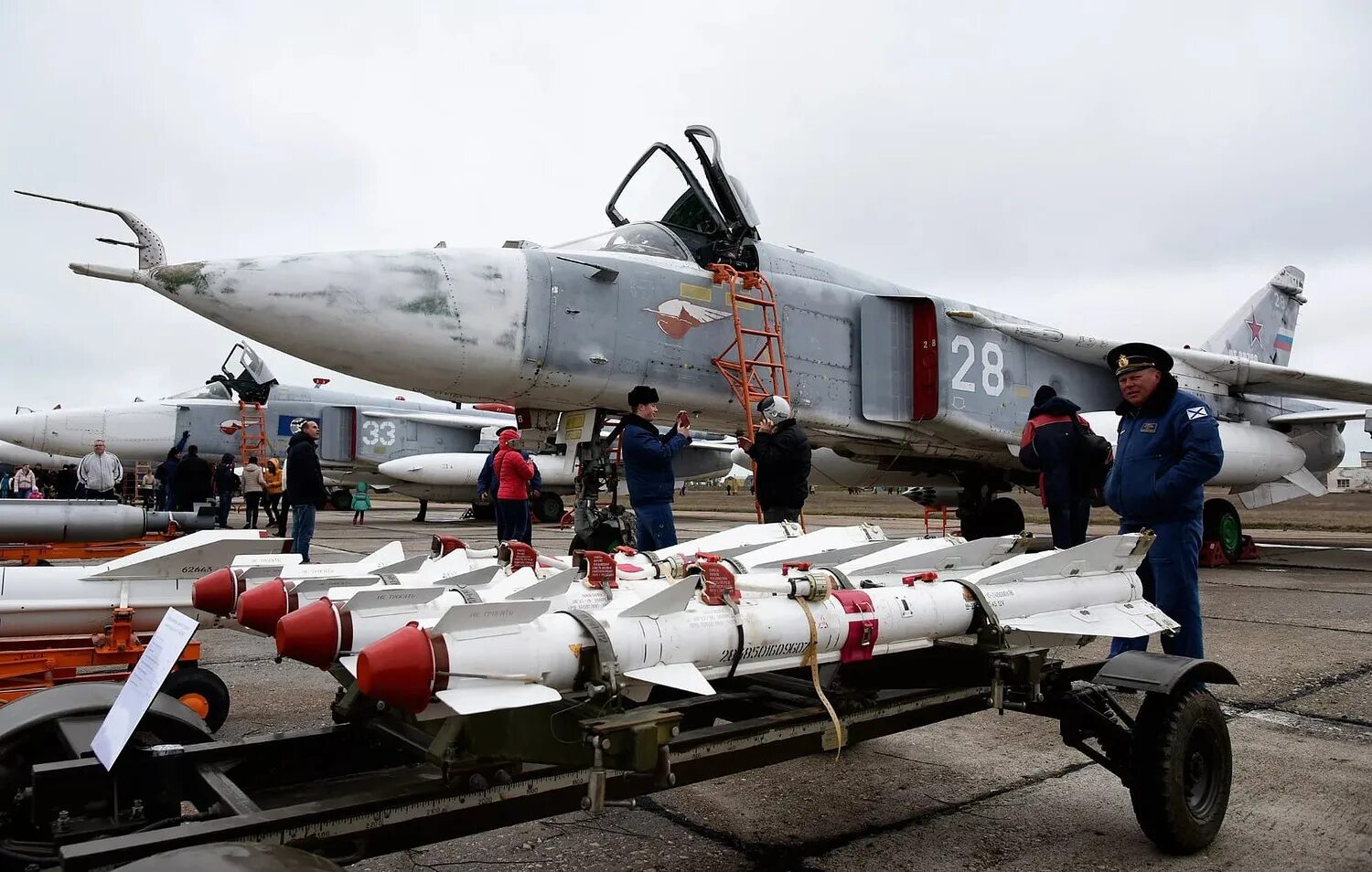 Су-24 с Фаб-500. Су-24 с вооружением. Су-24м вооружение. Номенклатура вооружения Су 24. Сравнение р60 и р60 про