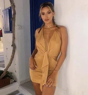 Barstool Chicago's Local Smokeshow Of The Day - Elisa Barstool Sports