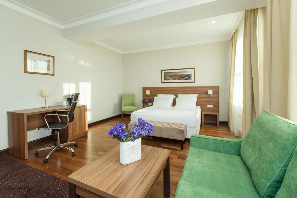 Жак бизнес-отель 4 махачкала. Отель жак дагестан. Отель jacques 4 махачкала. Отель жак 4 махачкала. Отель жак дагестан.