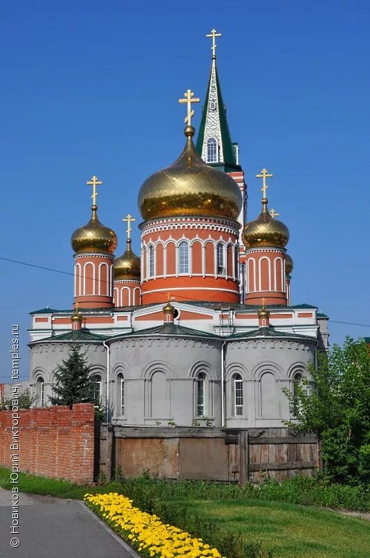 Знаменский монастырь сайт. Знаменский монастырь Барнаул. Знаменская Церковь Барнаул. Барнаул Церковь Знаменского монастыря.