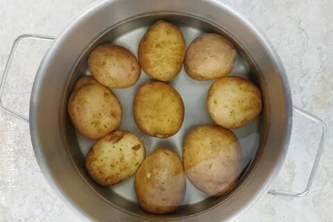 Сколько варить картошку в мундире после закипания