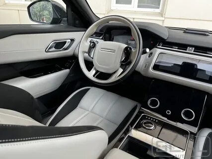 Velar салон