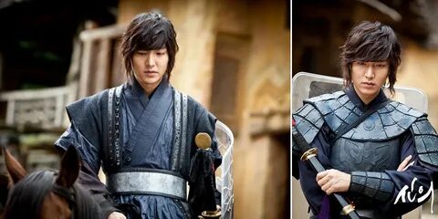 Жеке мас күйдегі жалаңаш сурет