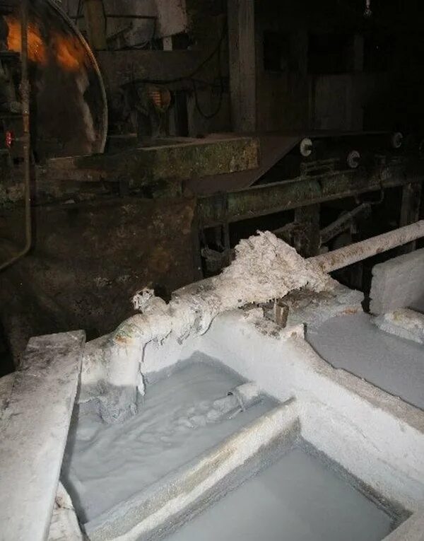 Антисанитария на производстве в китае. Туалет на даче с унитазом. Туалет дачный "плетенка" м3025. Дачный пудр клозет. Туалет дачный.