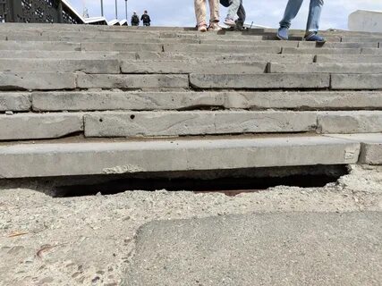 В конце моста золотая верста