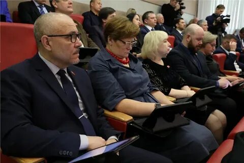 Решения принимают депутаты