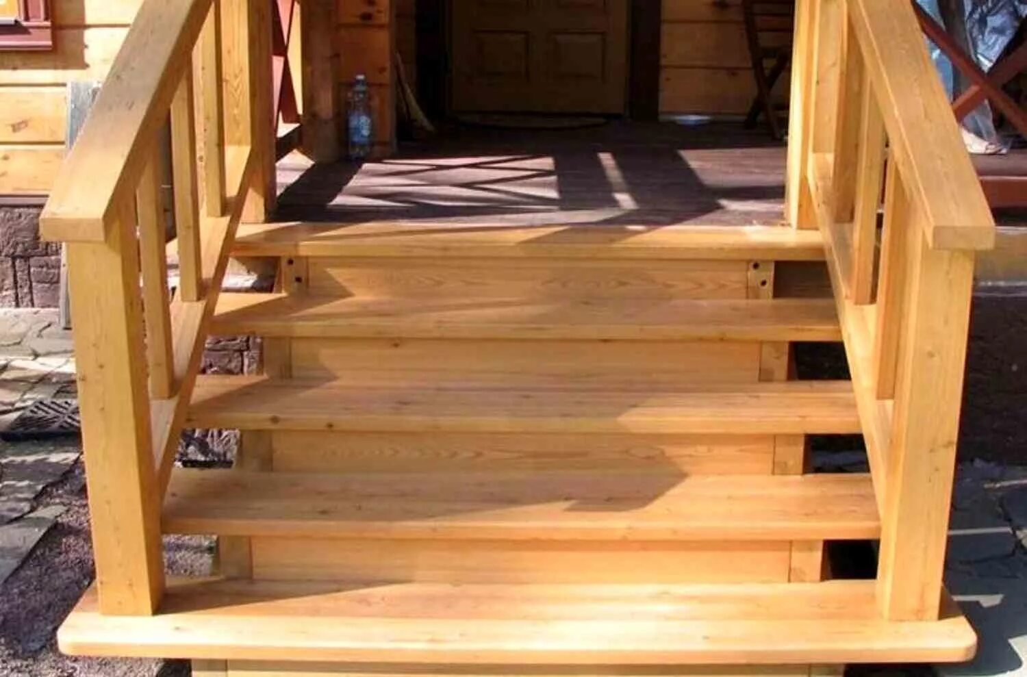 Как построить крыльцо к дому? Outdoor garden rooms, Patio stairs, Porch railing 