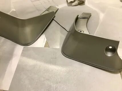 Брызговик тойота камри