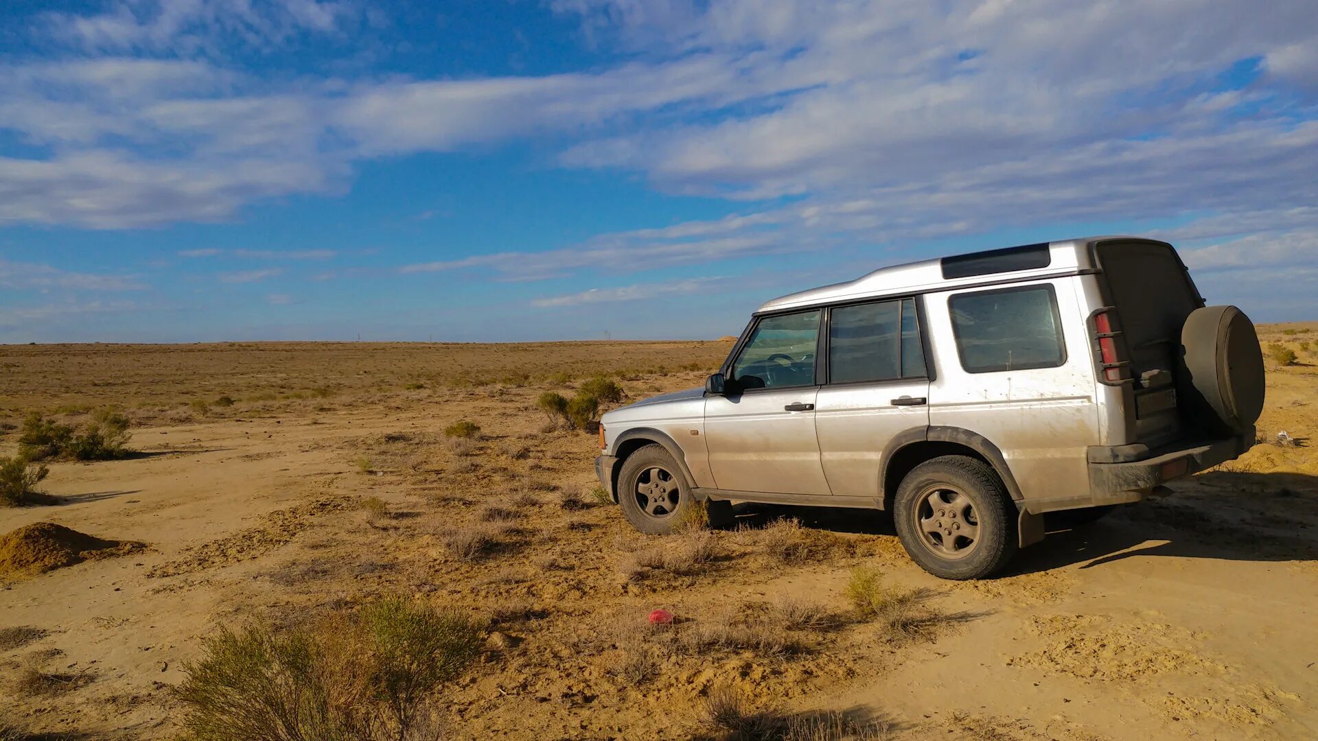 Land rover discovery 2 тюнинг. Discovery 2 в поле. Land rover discovery 2. Ленд ровер дискавери 2 2. Ленд ровер дискавери 2 тюнинг.