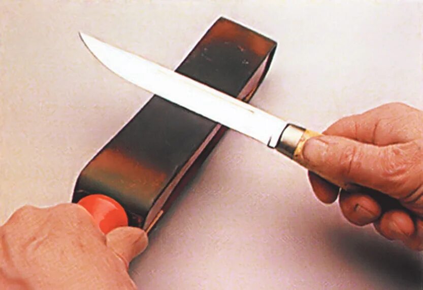 углы заточки кухонных ножей таблица. угол заточки ножей японских ножей. таблица углов заточки универсальный у-2. какой нож держит заточку. правильный угол заточки кухонного ножа.