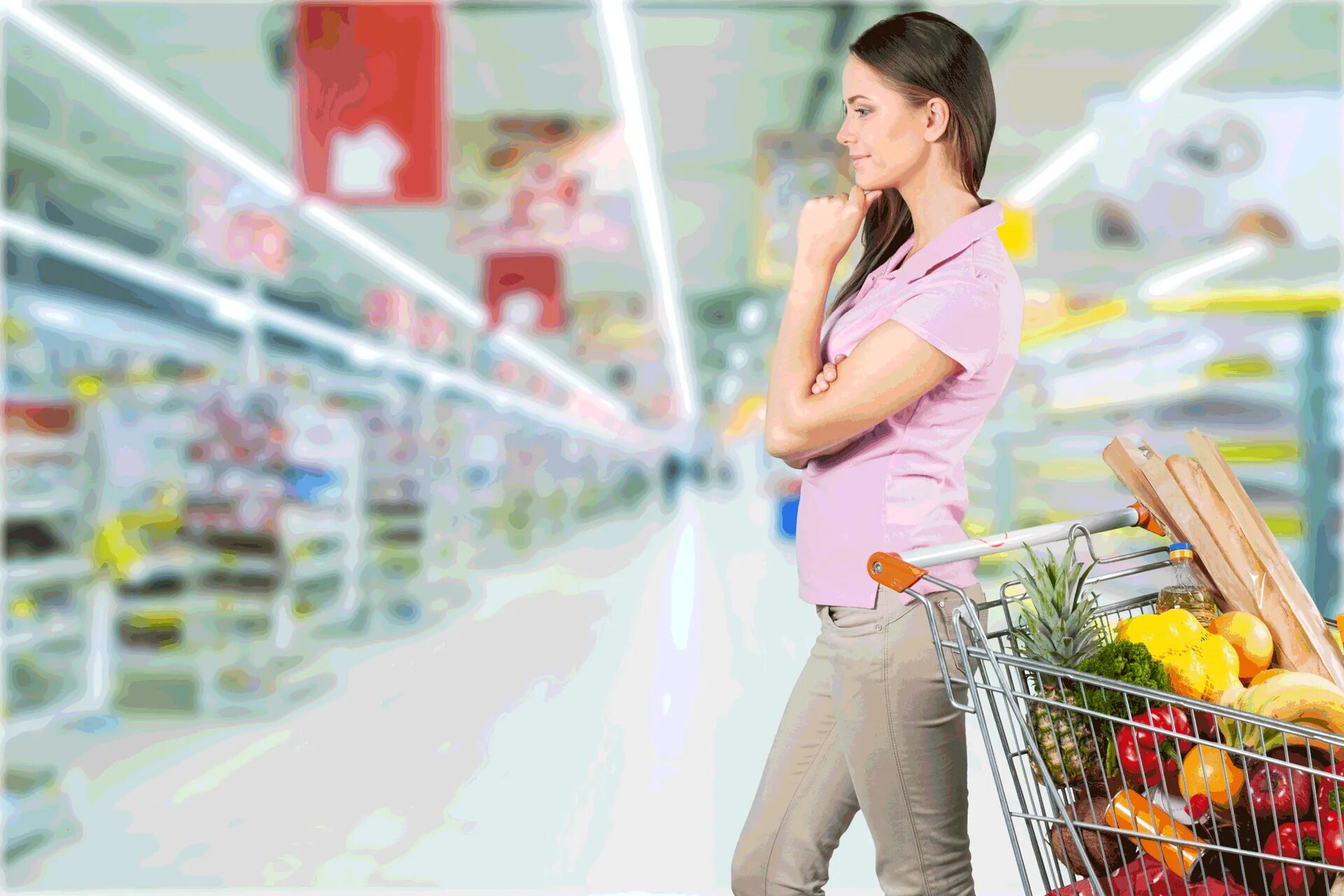 Женщина с тележкой в супермаркете. Женщина с корзиной в супермаркете. Тележка для супермаркета. Тележка с продуктами женщина. While market