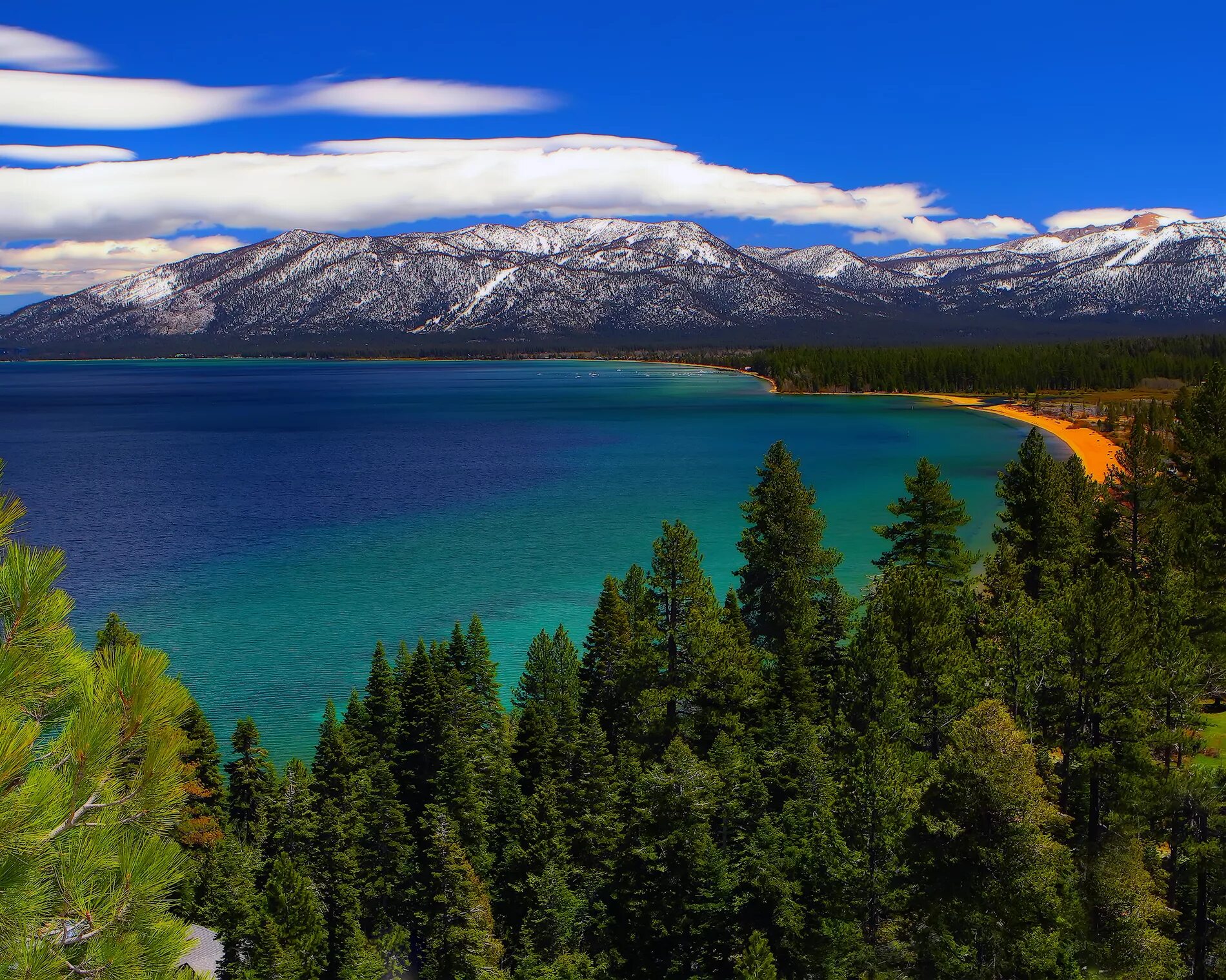 The world deepest lake is lake. Озеро Тахо Калифорния. Озеро Тахо, Калифорния/Невада. Колорадо озеро Тахо. Лейк Тахо Калифорния США.