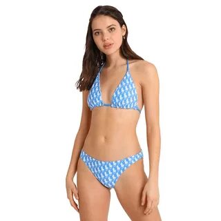 Set the trend on the sand this season with this stylish and very versatile ...