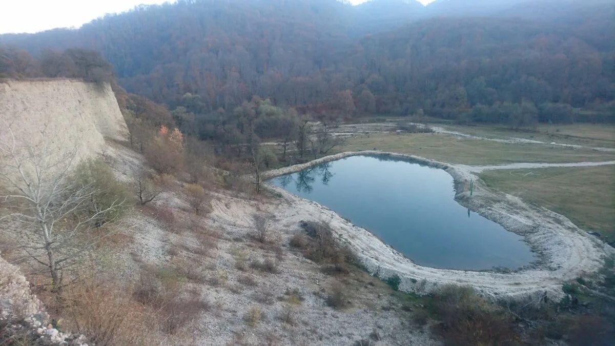 город белая речка. река белая сейчас. белая речка. белая река верховье. город белая речка.