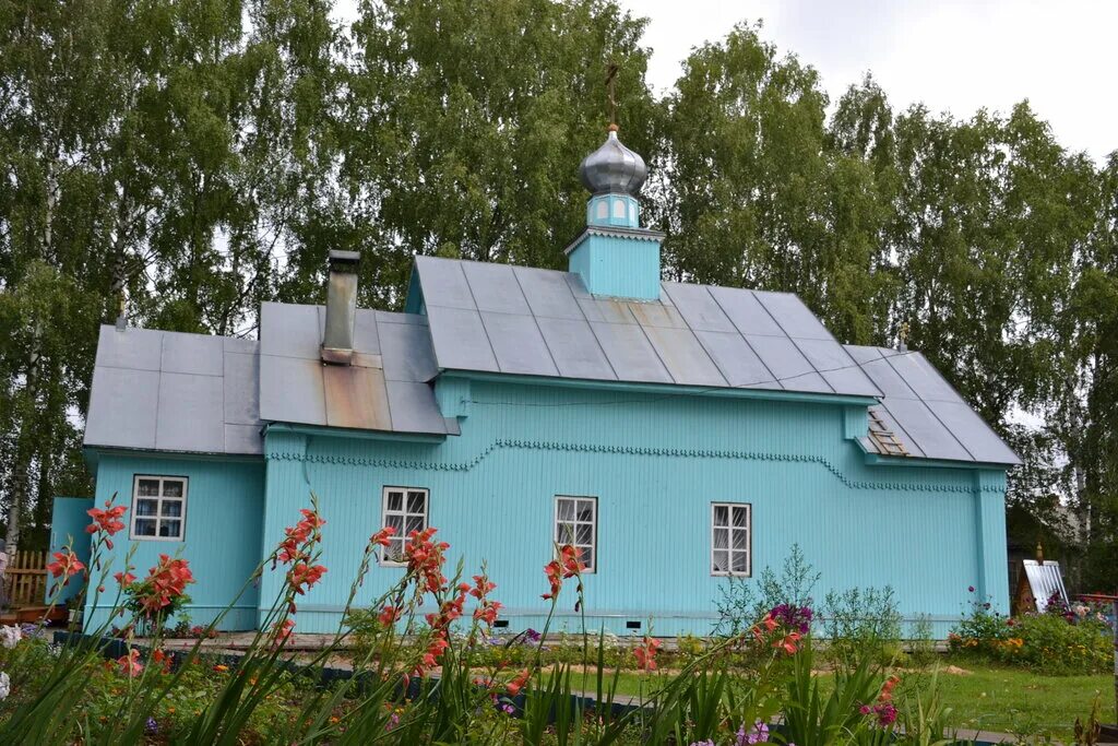 Особенности детского сад, яслей Детский сад в Кировской области, площадь Ленина,