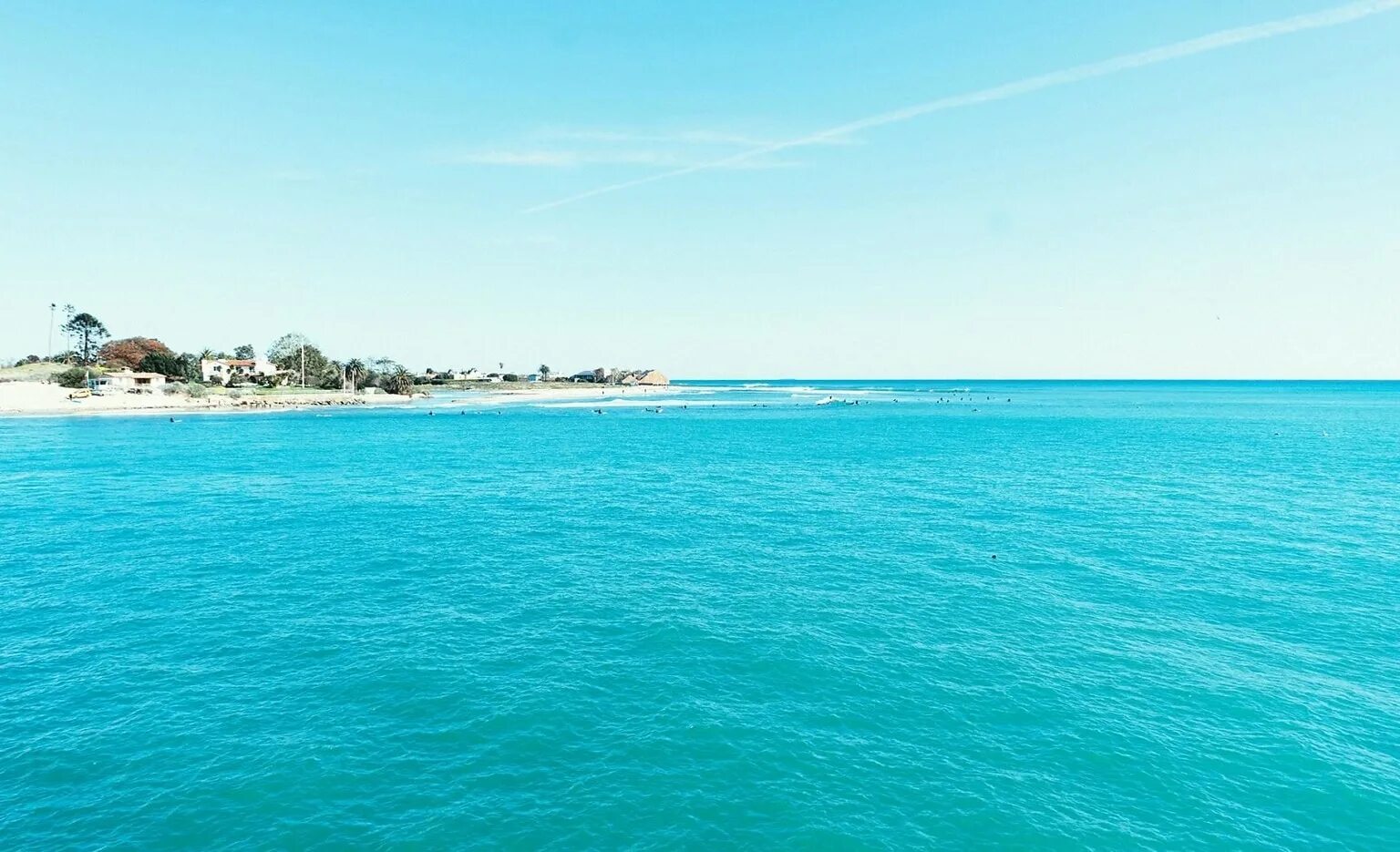 Океан голубая вода. Лазурный Севан. Голубая Лагуна Карибы. Кипр Ocean Blue. Остров Блю Уотер.