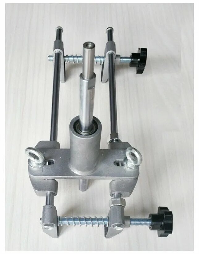 кондуктор для врезки dewalt. кондуктор для замков дверей. кондуктор gidmaster для врезки дверных замков. кондуктор для врезки дверных замков уфк профи. Door lock jig kit with three cutters для врезки замков.