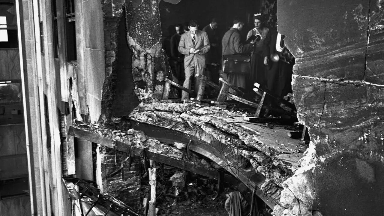 28 Июля 1945 года – столкновение самолета с Эмпайр-Стейт-Билдинг. Бомбардировщик Empire State building. 1945 Год самолёт врезался в здание США. Crash state