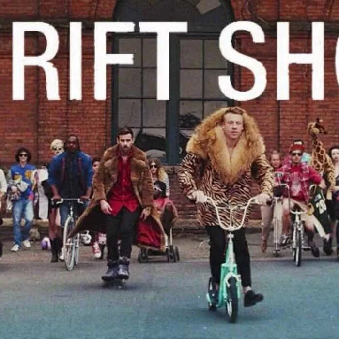 Thrift shop. Macklemore Ryan Lewis Thrift shop. Macklemore Thrift shop. Маклемор Thrift shop клип.