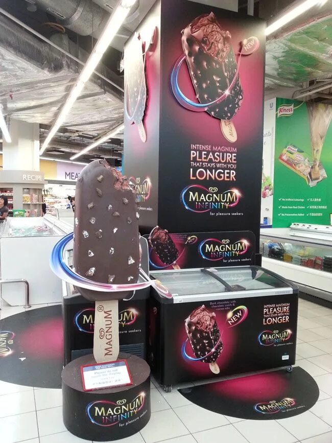 Long pleasure. Magnum Infinity мороженое. POSM для мороженного. Ice Cream display Design. Магнум Инфинити.