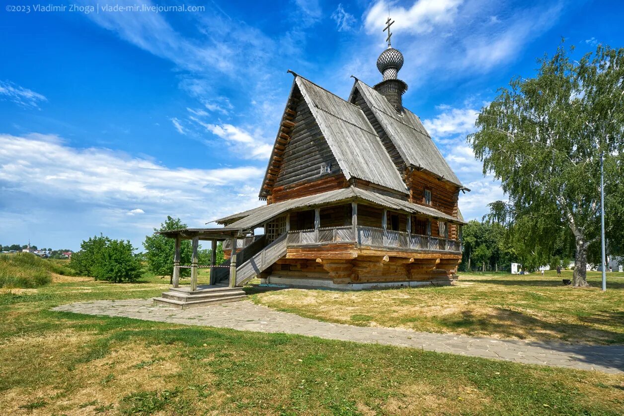 В каком городе находится музей деревянного зодчества. Музей деревянного зодчества в суздале. музей деревянного зодчества и крестьянского быта в суздале. музей деревянного зодчества, речка каменка, суздаль. деревянный храм зодчества марий эл.