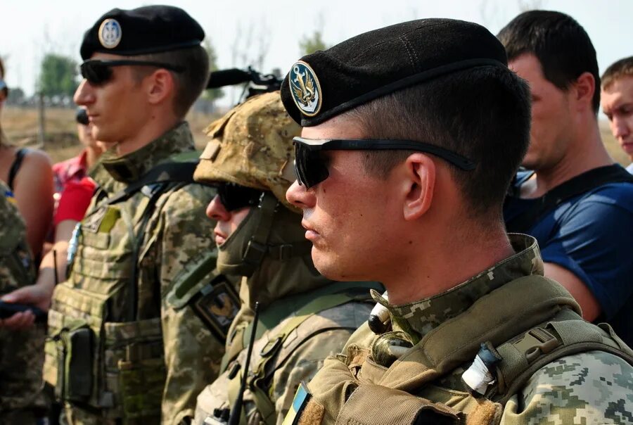 берет морская пехота чёрный. морская пехота украины форма. морские пехотинцы украины. морские пехотинцы украины. владимир баранюк 36 бригада.