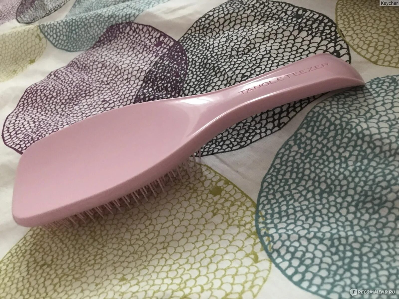 Tangle teezer the wet detangler millennial. Tangle teezer расческа для волос the wet detangler millennial pink. tangle teezer the large wet detangler pink hibiscus расческа. tangle teezer массажная щетка the large wet detangler hyper 23,5 см. tangle teezer wet detangler large размер.