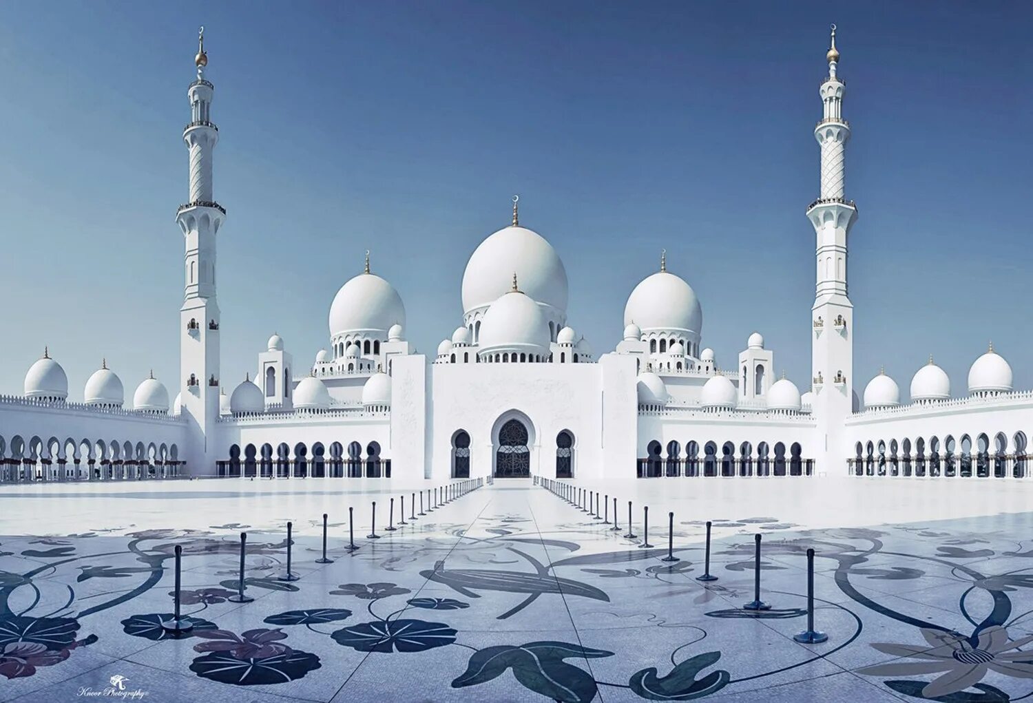 Мечеть шейха Зайда Абу-Даби. Абу Даби Дубай мечеть белая. Абу-Даби мечеть шейха Зайеда. Архитектура Ислама мечеть в Абу Даби. Самые лучшие мусульмане
