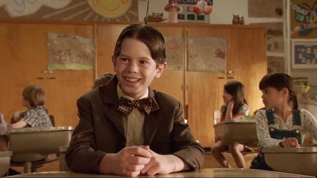 Маленький негодяй спасает. Маленькие негодяи 1994. Маленькие негодяи спасают положение 2014. Маленький негодяй спасает. Маленький негодяй спасает.