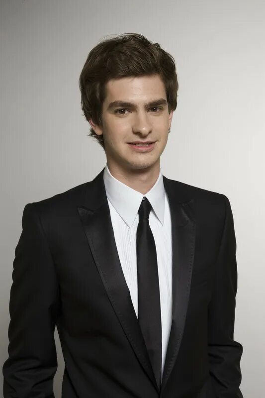 Как выглядит эндрю. Э́ндрю ра́сселл га́рфилд. andrew garfield. эндрю гарфилд фото. эндрю гарфилд фотосессии.