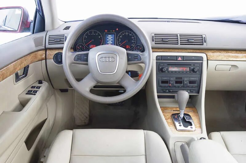 Порядок сборки салона a4 b7 Сравнение Opel Vectra OPC и Audi S4 B7. Что лучше по характеристикам и остальным