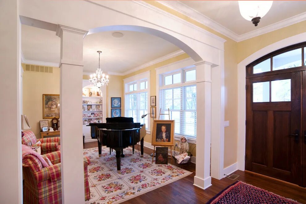 Широкая арка в квартире. Арка в проем. Помещения с проемом. Пробивка дверного проема 2000 мм. Арочные проемы межкомнатные.