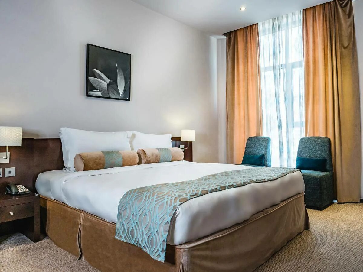 Signature hotel spa marina hotel. Лотус apartment дубай марина. Signature hotel apartments spa marina 4. Signature hotel apartments spa marina 4. Отель сигнатур дубай марина.