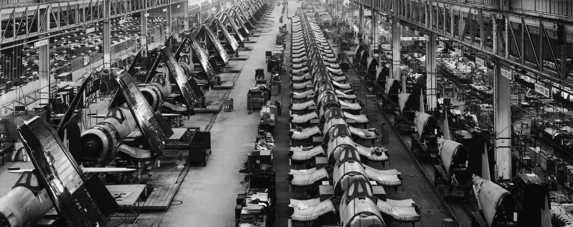 Развитие цеха. Заводы Франции в 1950е. Автомобильные заводы Японии второй мировой войны. Заводы Японии 20 века. Промышленность США 1930.