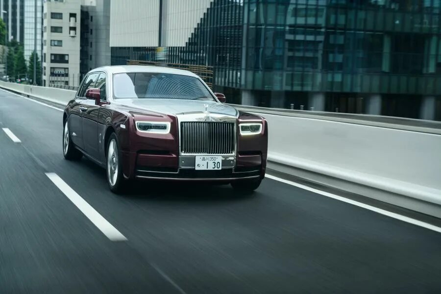 Ройс ройс булкина. Роллс ройс булкина. роллс ройс фантом булкина. rolls royce phantom 8 ewb. rolls royce phantom 2025.