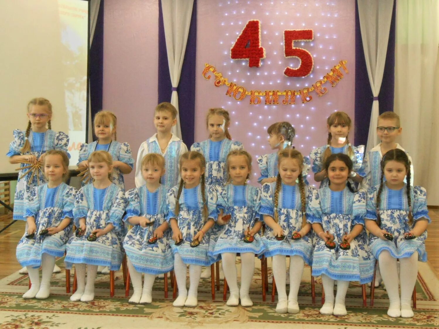 Воспитатели золотой ключик город строитель яковлевский район. Белгородская область. Детский сад в городе строитель белгородская область. Строитель яковлевский район детский сад. Строитель яковлевский район детский сад.