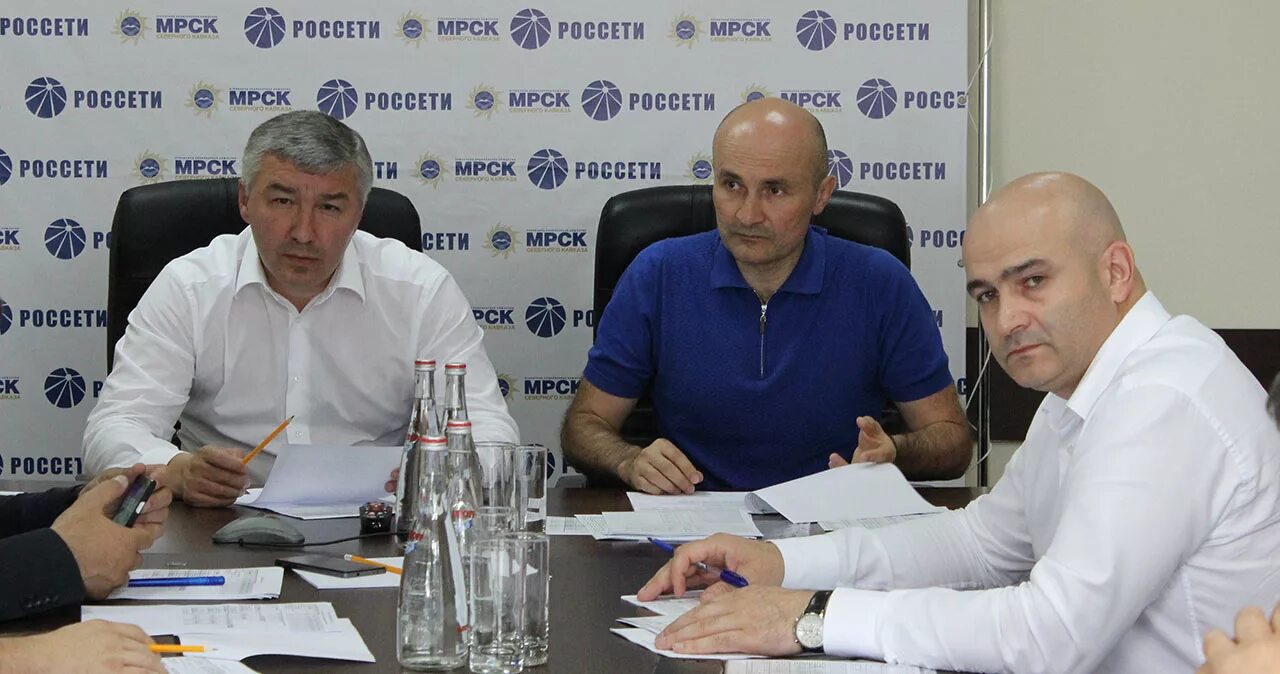 Сергей пашин россети. Структура россети. Россети владикавказ весенняя график работы. Степанищев россети северный кавказ. Владикавказ весенняя 13б электросети.