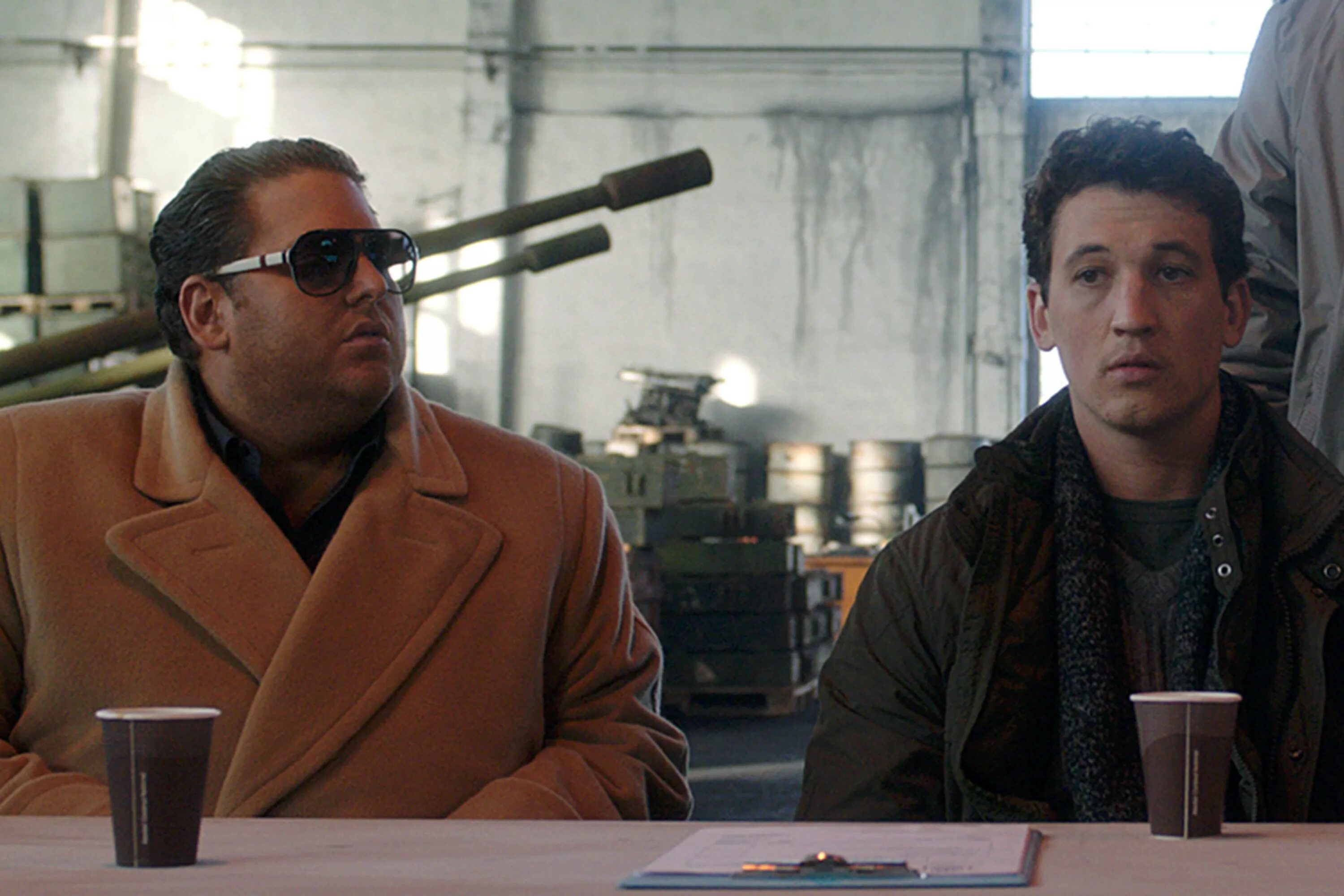 эфраим дивероли. парни со стволами (2016) — war dogs. актёры парни со ствовалами. парни со стволами фильм 2016 кадры. парни со стволами 2016 отзывы.